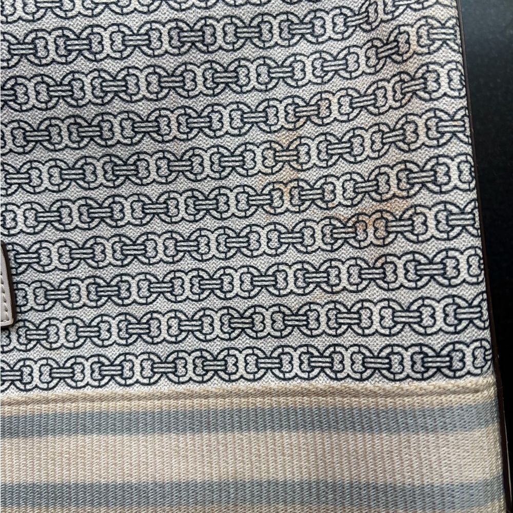 Tory Burch White Gemini Link -Print Tote Bag with Striped Center - Picture 4 of 4